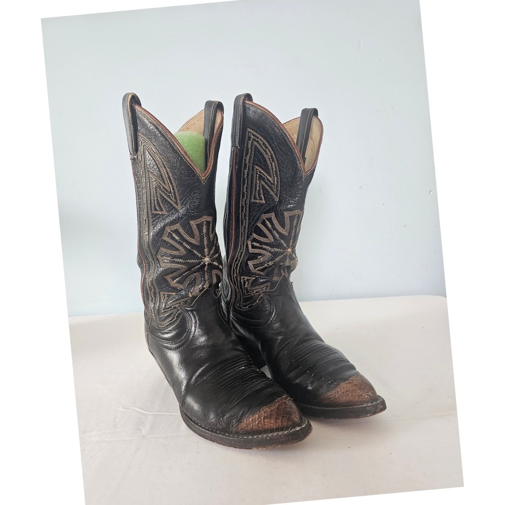 Western Vintage Tony Lama Cowboy Boots Mens 8 D Black Leather Lizard Skin 9897